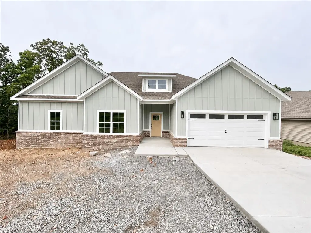 217 Kinross Drive, Bella Vista, AR 72715 - #1