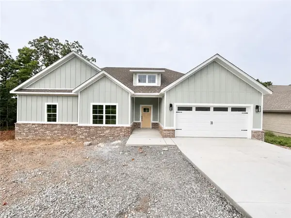 217 Kinross Drive, Bella Vista, AR 72715