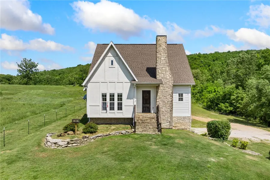 6935 Bear Creek Drive, Harrison, AR 72601 - #2