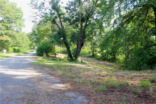 500 County Road 241, Eureka Springs, AR 72632