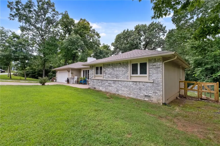 1 Selkirk Drive, Bella Vista, AR 72715 - #2