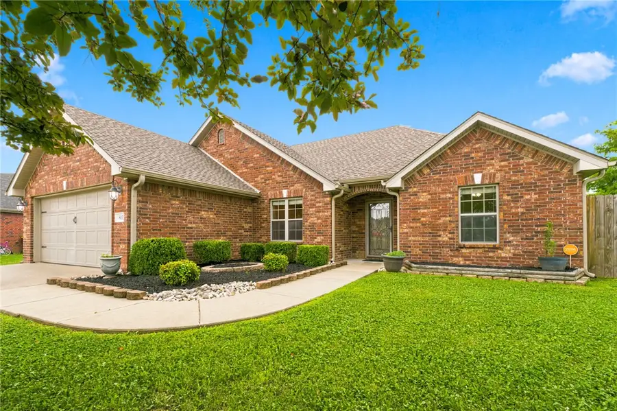 801 E Marietta Court, Rogers, AR 72758 - #3