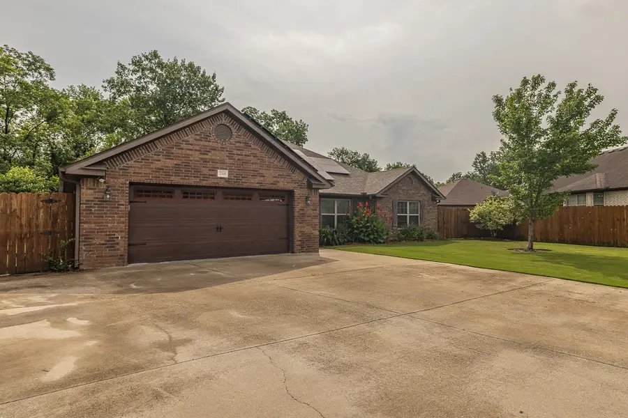 2305 Kelly Lynn Place, Fayetteville, AR 72701 - #3