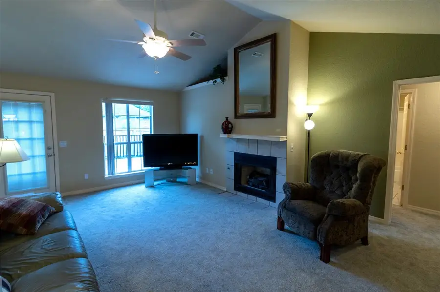 7 Northaven Street, Farmington, AR 72730 - #3