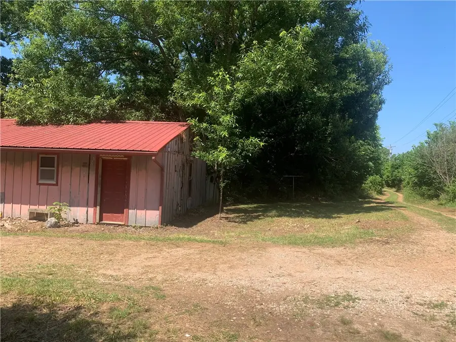 2422 N Hayden Road, Pea Ridge, AR 72751 - #2