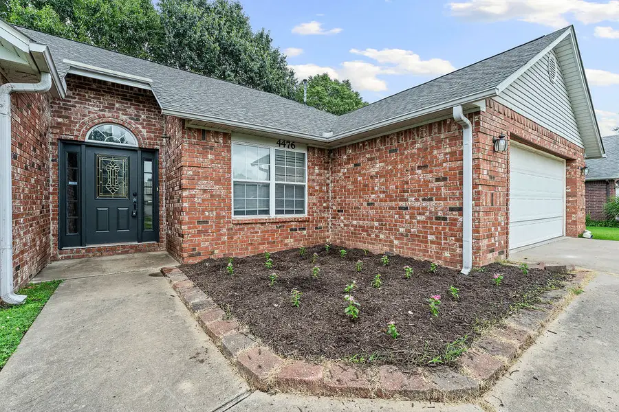 4476 Sandingham Street, Fayetteville, AR 72704 - #3