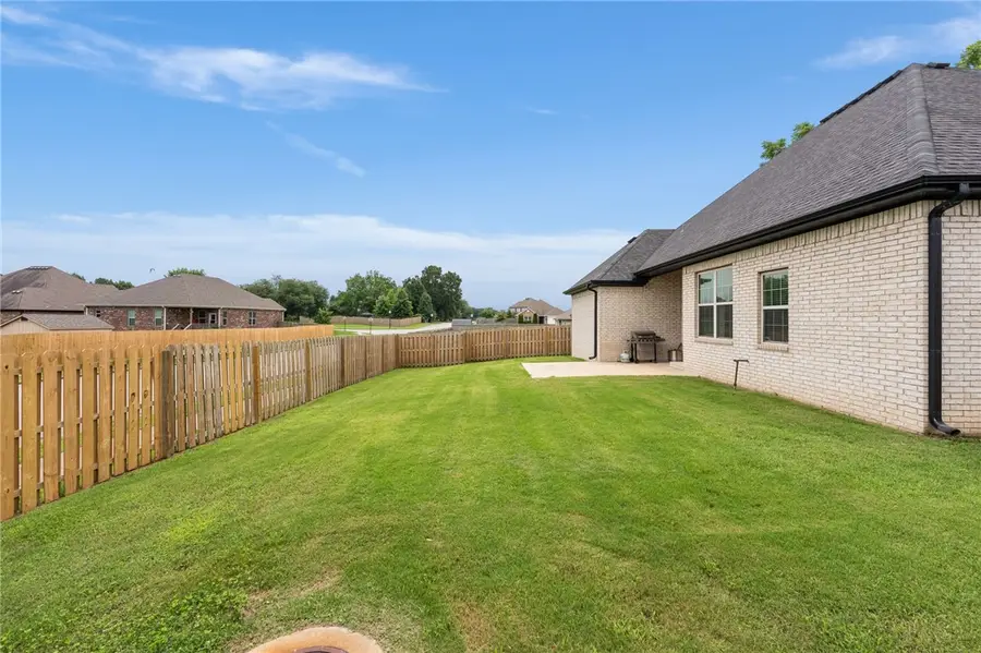 4256 Augustine Drive, Springdale, AR 72762 - #3