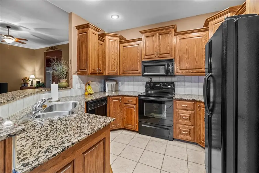 28 Harborough Drive, Bella Vista, AR 72714 - #3
