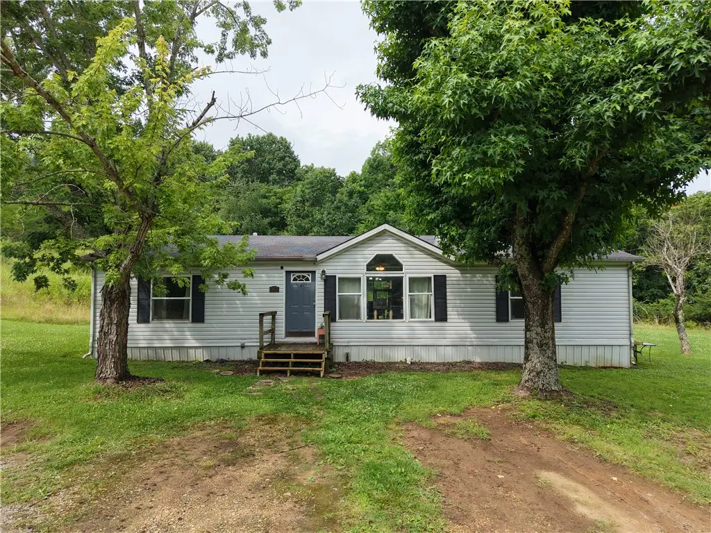 1833 S Hanshew Road, Fayetteville, AR 72701 - #1