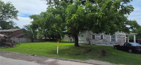 902 N Mount Olive Street, Siloam Springs, AR 72761