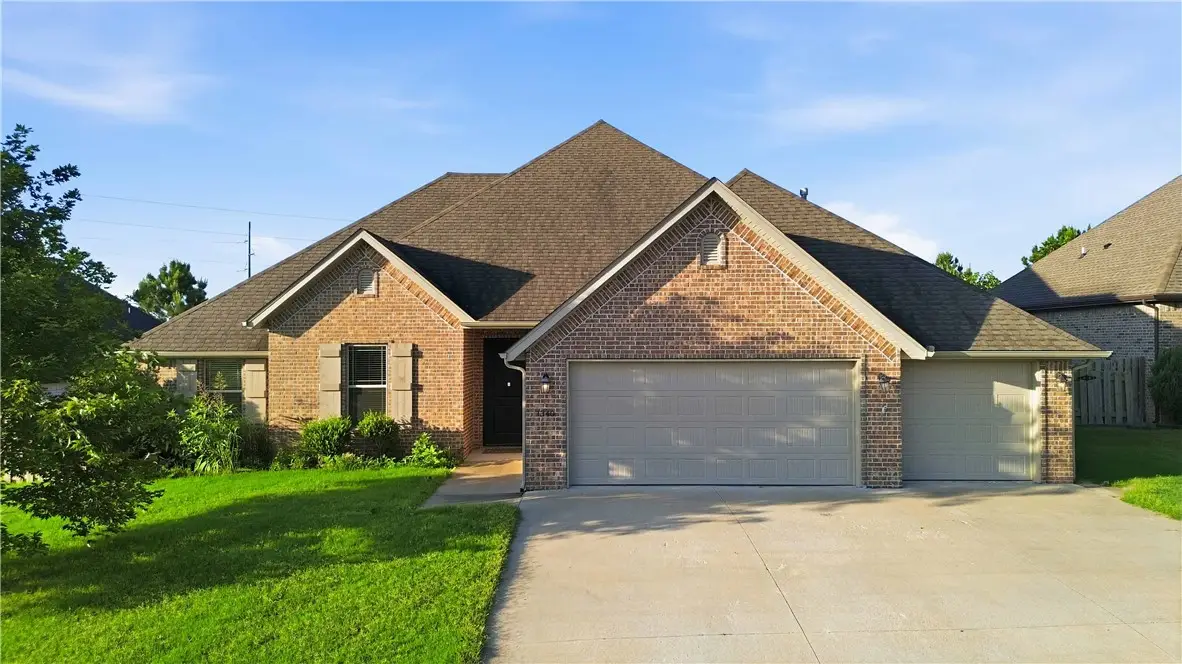 1340 Sweetbriar Circle, Centerton, AR 72719 - #1