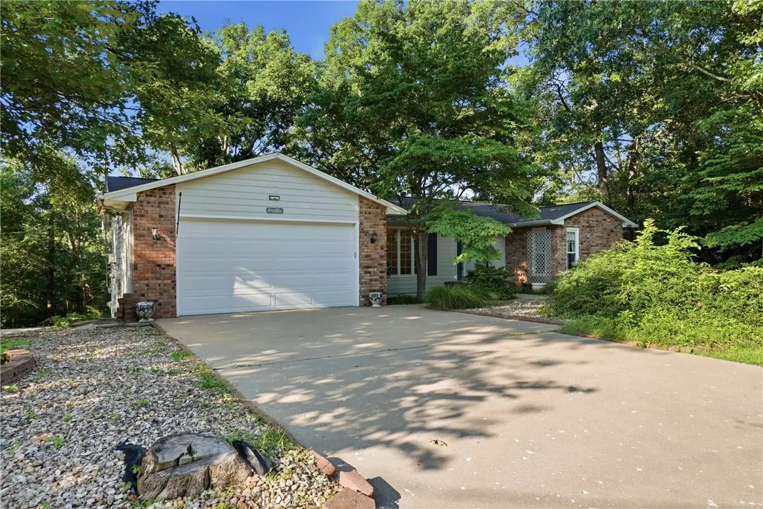 19 Lonsdale Drive, Bella Vista, AR 72715 - #1