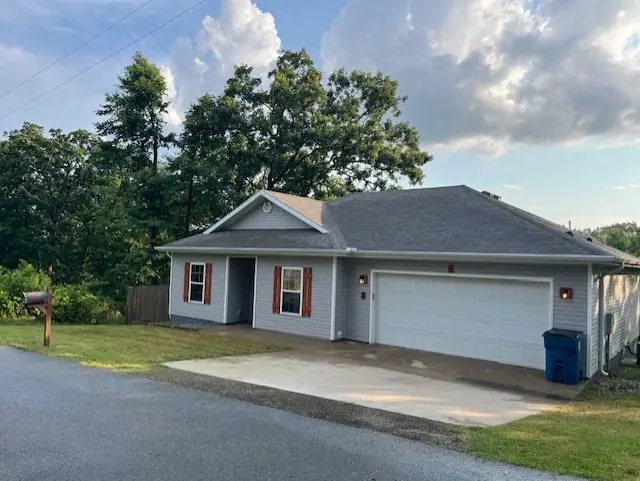 8 Horncastle Drive, Bella Vista, AR 72714 - #2