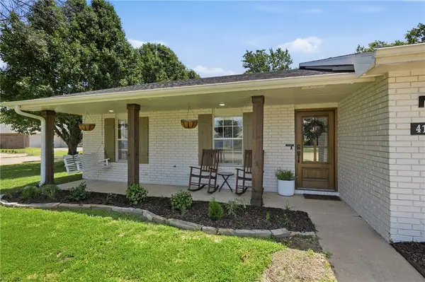 411 N 39th Street, Rogers, AR 72756