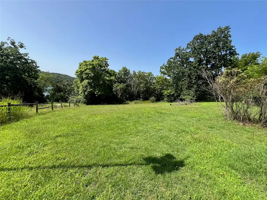 104 Blackwell Road, Lead Hill, AR 72644 - #2