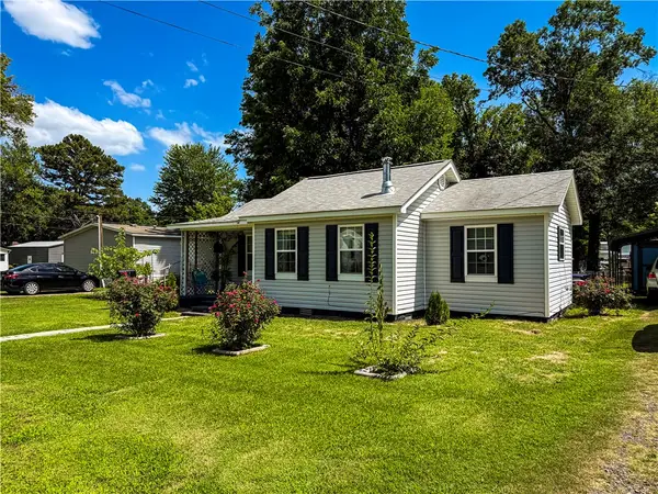 614 NE 2nd Street, Atkins, AR 72823