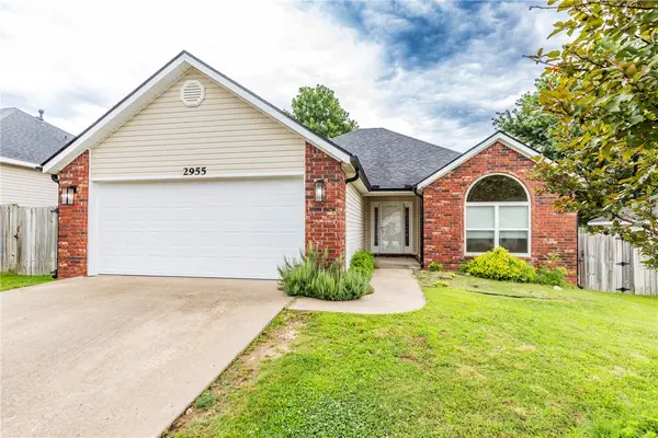 2955 Orchard Street, Springdale, AR 72764