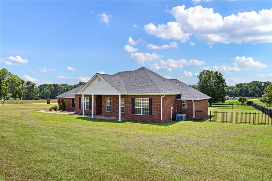 10016 Susan Street, Danville, AR 72833 - #2