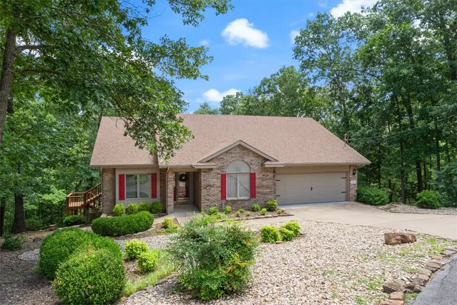 17 Cambria Lane, Bella Vista, AR 72715 - #2