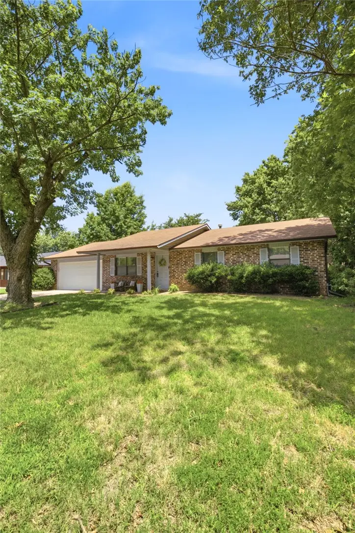 3502 Cannon Avenue, Springdale, AR 72762 - #2