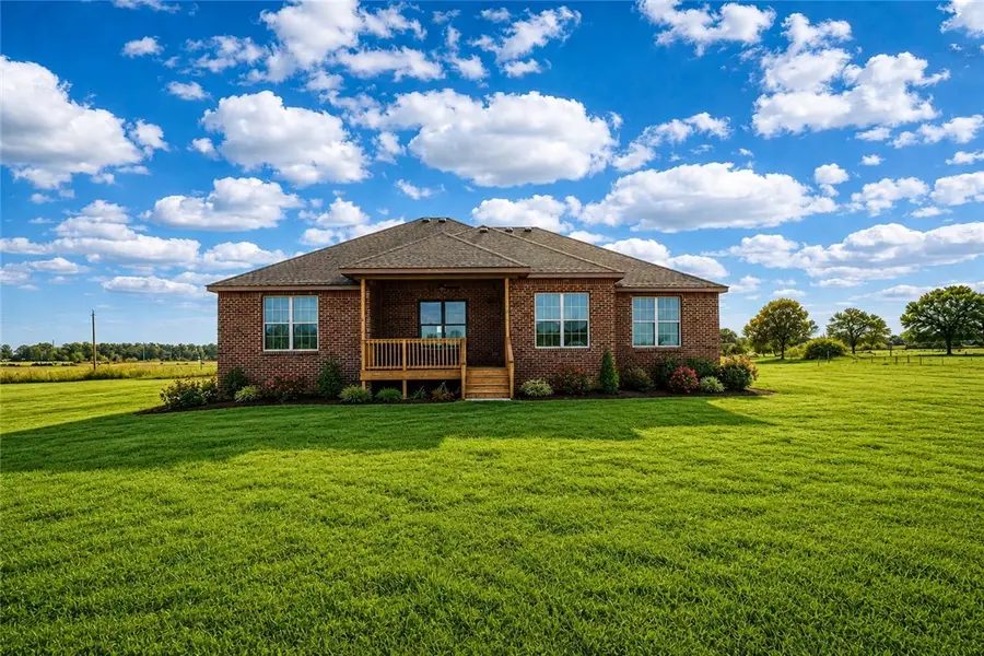 2550 Peterson Road, Gentry, AR 72734 - #3