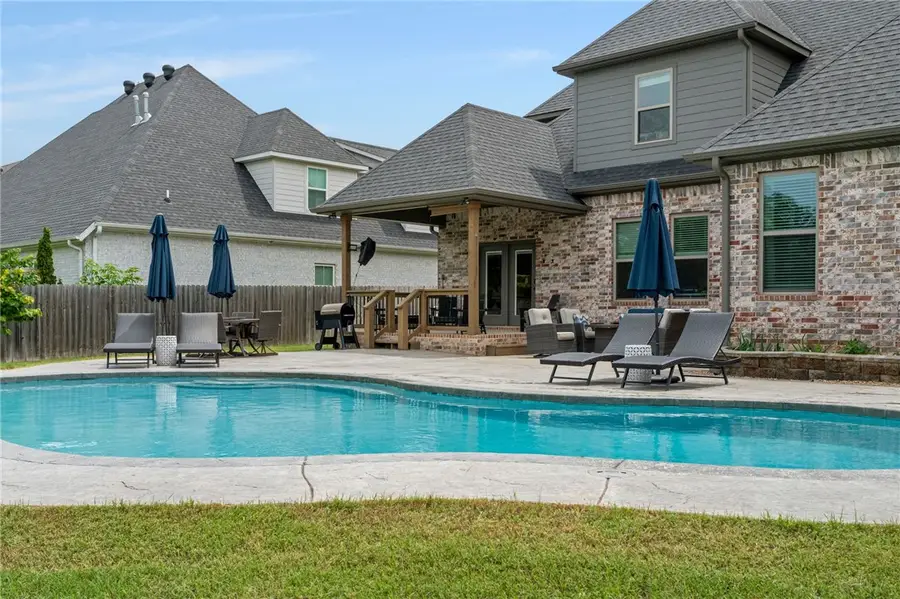 1060 Elizabeth Drive, Bentonville, AR 72713 - #3