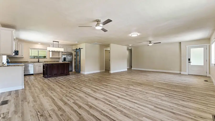 20908 Dawn Hill East Road, Gentry, AR 72734 - #3