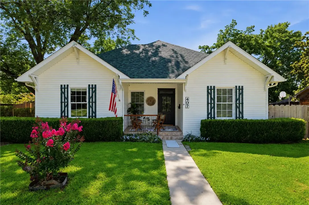 407 NW B Street, Bentonville, AR 72712 - #1