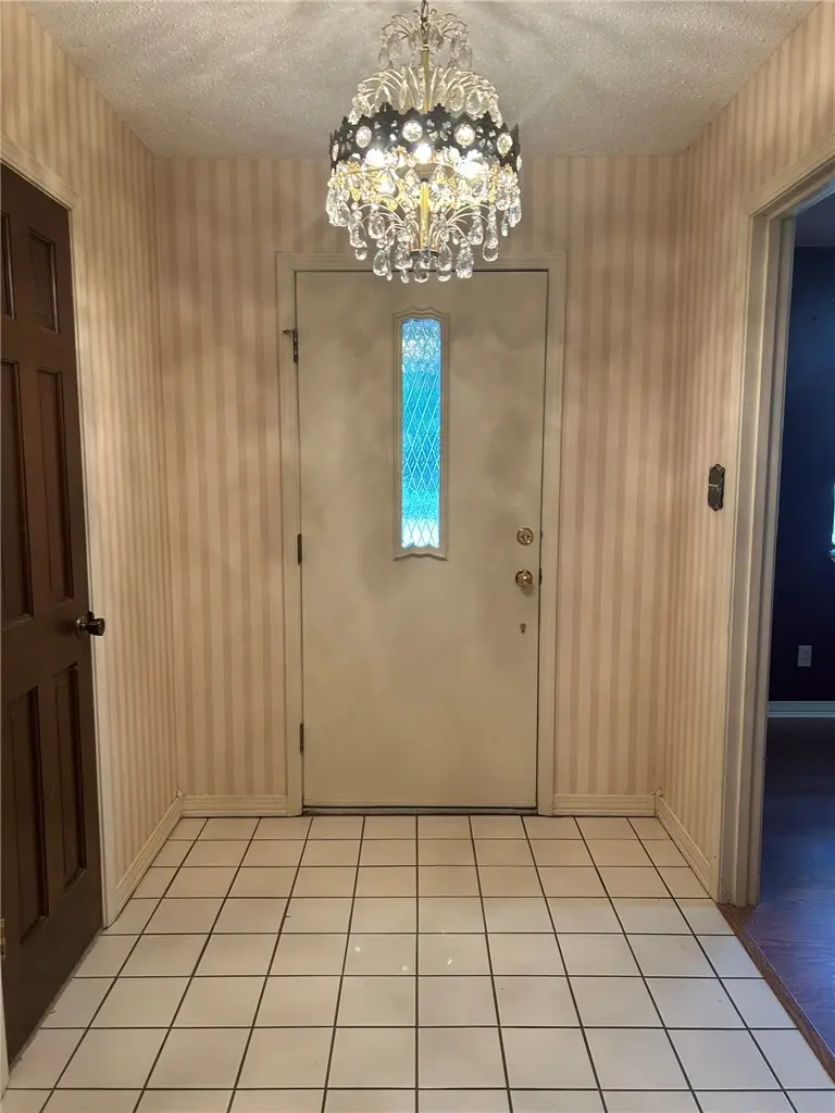 2813 W D Street, Russellville, AR 72801 - #3