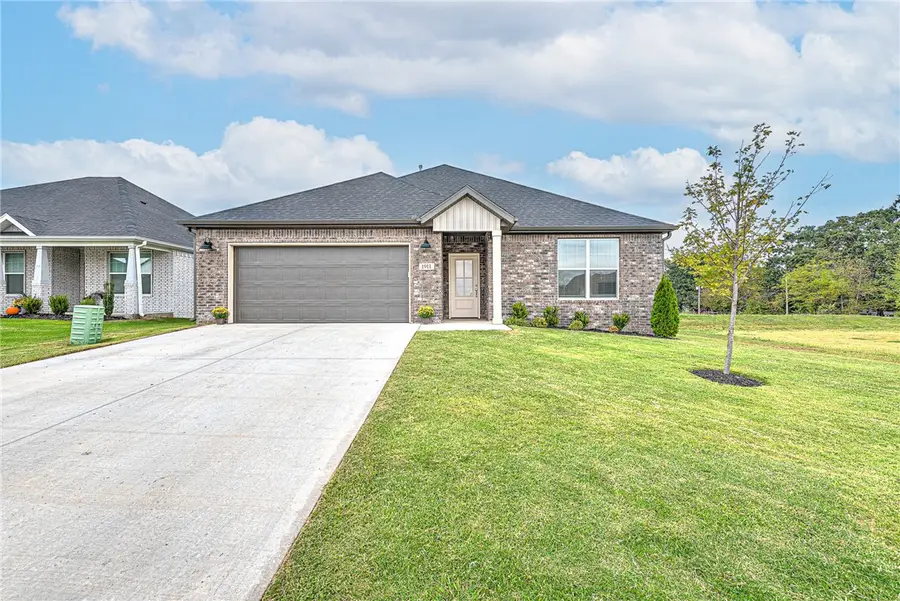 1911 Finnegan Street, Bentonville, AR 72713 - #3