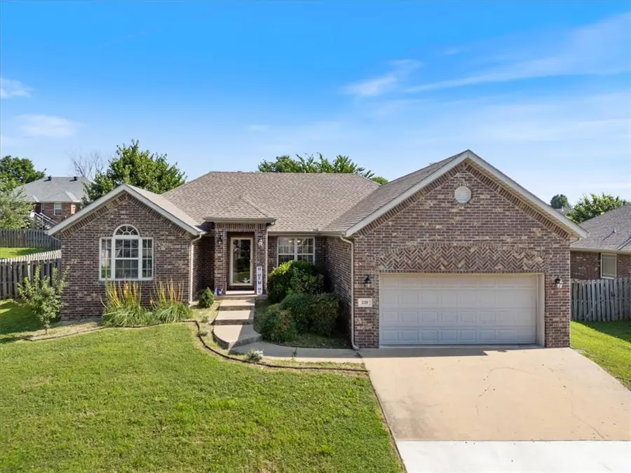 230 Coopers Way, Centerton, AR 72719 - #2