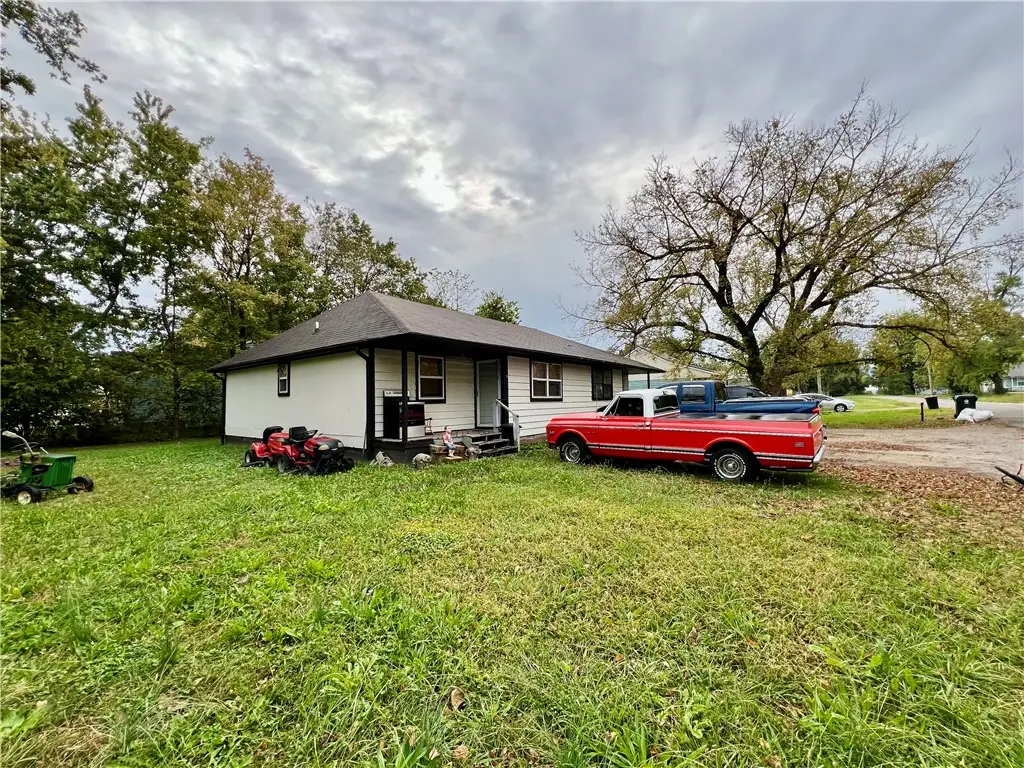 601 Buell Place, Green Forest, AR 72638 - #1
