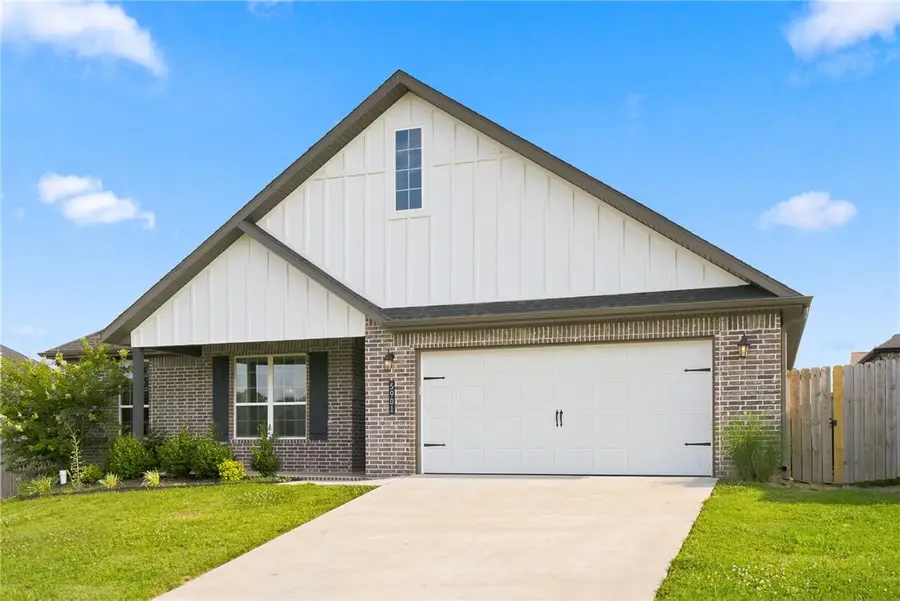5901 SW Macasin Avenue, Bentonville, AR 72713 - #2
