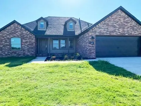 911 W Carley Drive, Siloam Springs, AR 72761 - #1