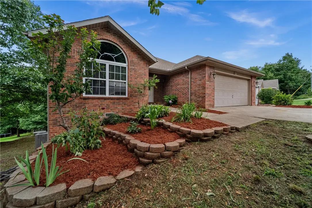 8 Faye Lane, Bella Vista, AR 72714 - #1
