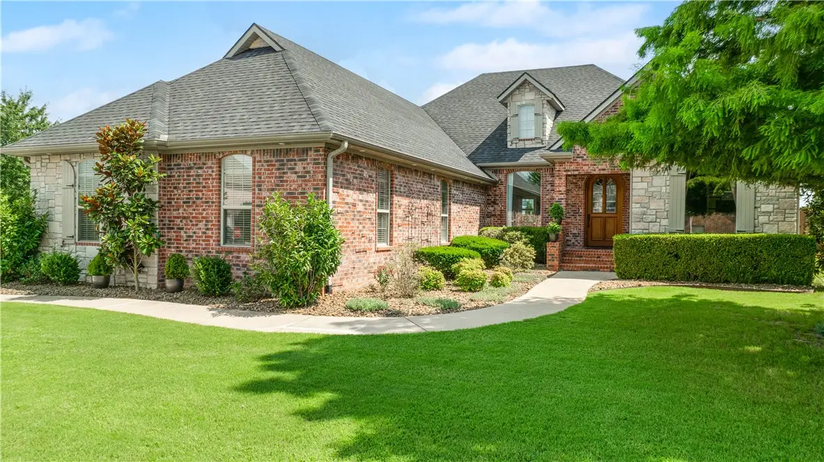 6700 Braebourne Drive, Rogers, AR 72758 - #1