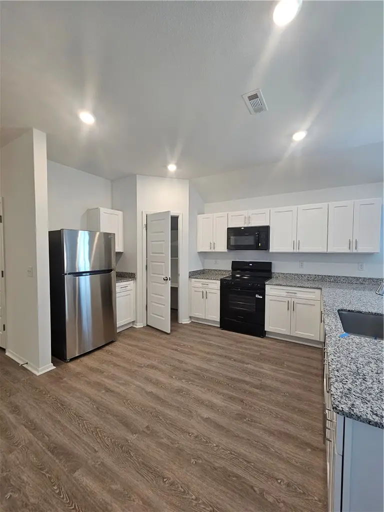 2620 E Gila Street, Fayetteville, AR 72701 - #3