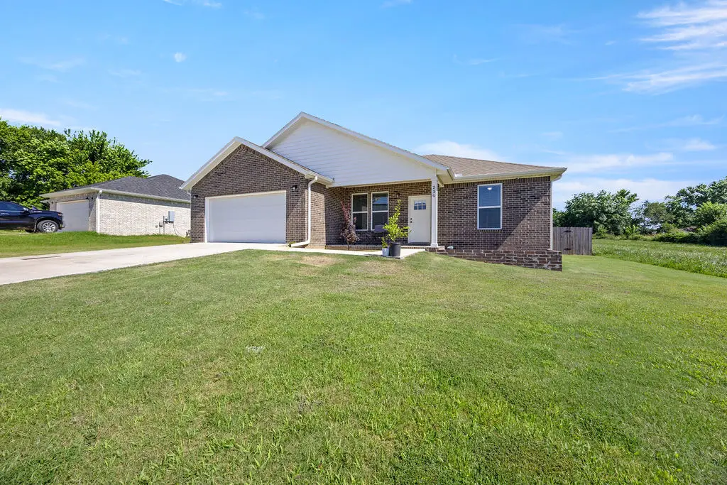 239 W Adams Street, Lincoln, AR 72744 - #1