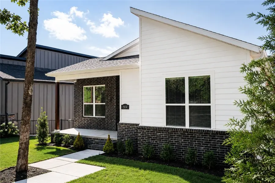 2934 N Old Wire Road, Fayetteville, AR 72703 - #2