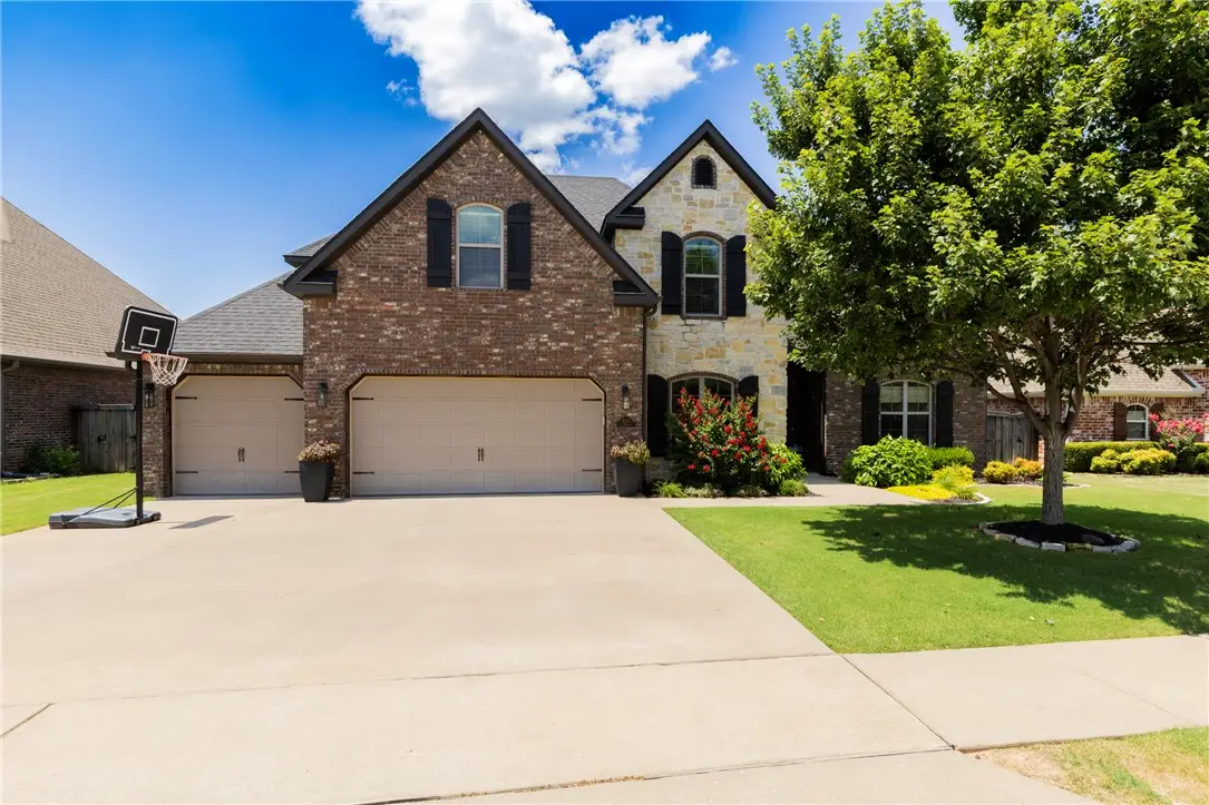 6214 S 28th Street, Rogers, AR 72758 - #1