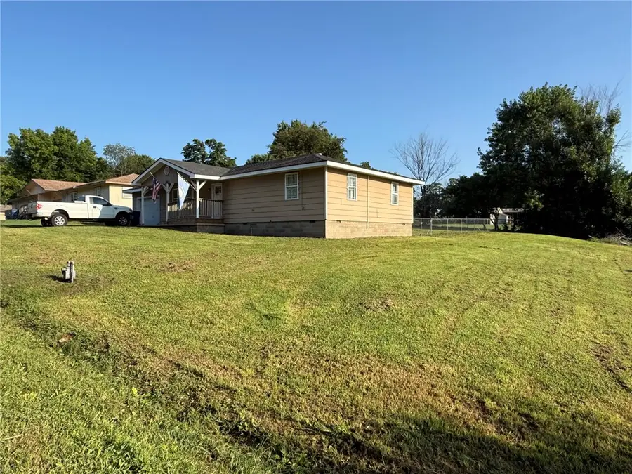 399 Raines Road, Siloam Springs, AR 72761 - #3