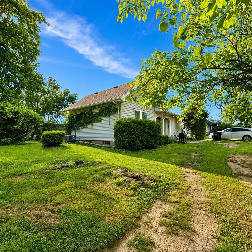1008 N D Street, Rogers, AR 72756 - #3