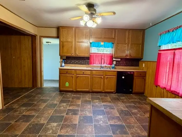 5222 Cedar Drive, Colcord, OK 74338 - #3