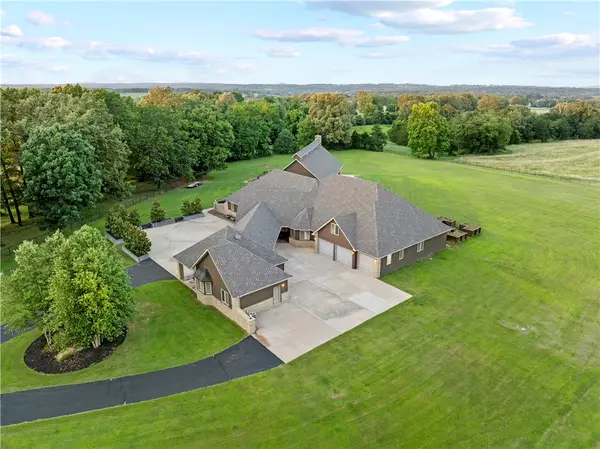 8847 Bubbling Springs Road, Harrison, AR 72601