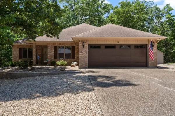 12 Cambria Lane, Bella Vista, AR 72715