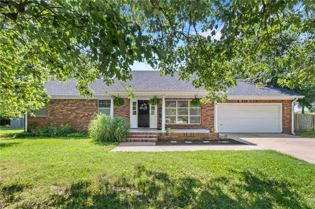999 S Curtis Avenue, Pea Ridge, AR 72751 - #1