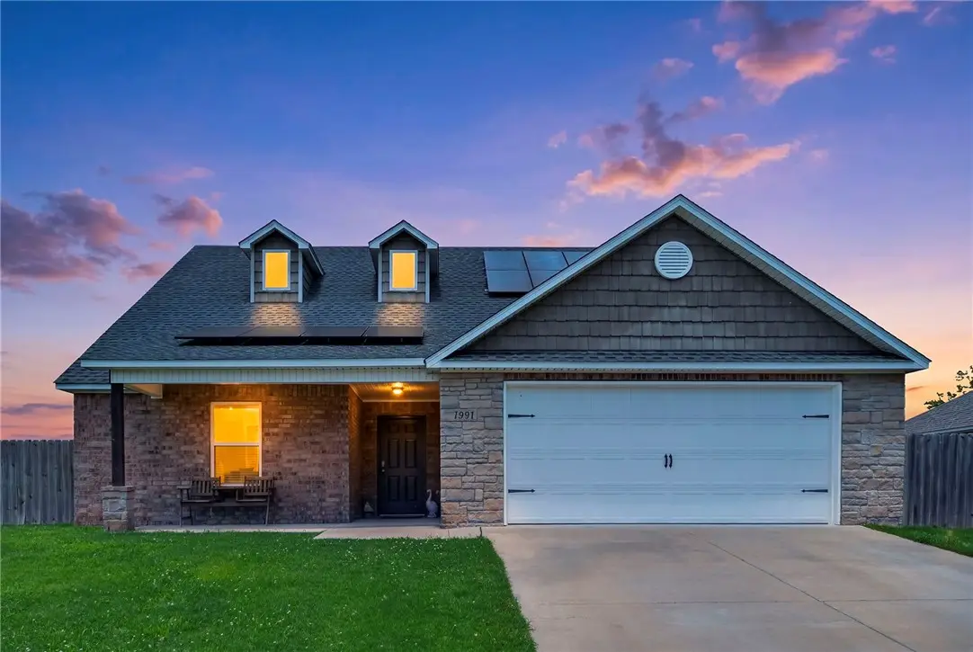 1301 Ridge View Drive, Siloam Springs, AR 72761 - #1