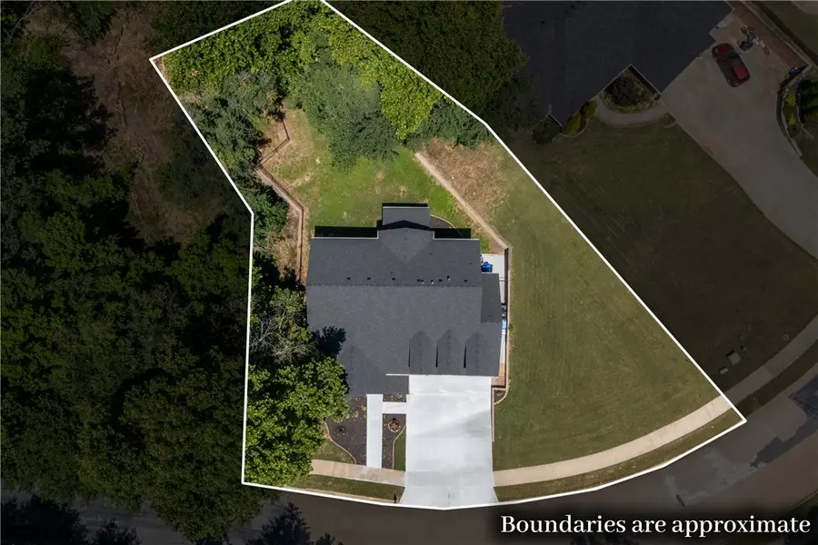 4103 NE Kensington Avenue, Bentonville, AR 72712 - #2