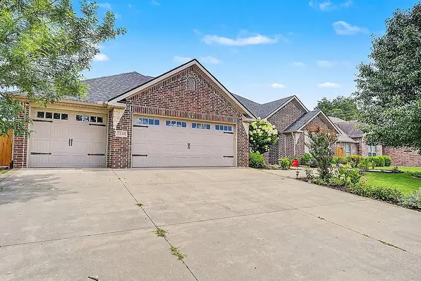 1110 Ellen Ray Lane, Centerton, AR 72719