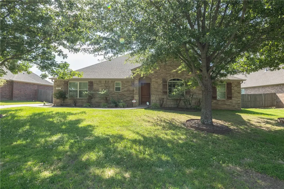 3561 W Providence Drive, Fayetteville, AR 72704 - #1
